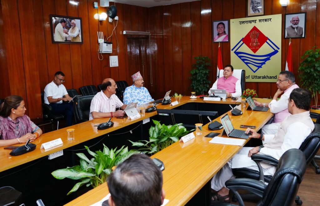 धामी कैबिनेट ने लिए ये अहम फैसले, ऑपरेशन सिंदूर की सफलता पर ये प्रस्ताव भी किया पारित