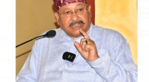 महाराज ने विमान हादसे को बताया दुर्भाग्यपूर्ण, घटना पर जताया दुःख 