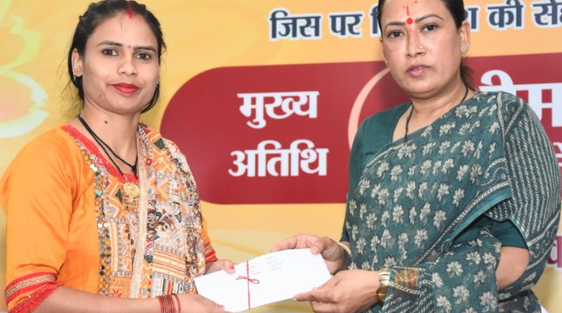 जनहित कार्यों की रीढ़ है आंगनबाड़ी कार्यकत्रियां- रेखा आर्या